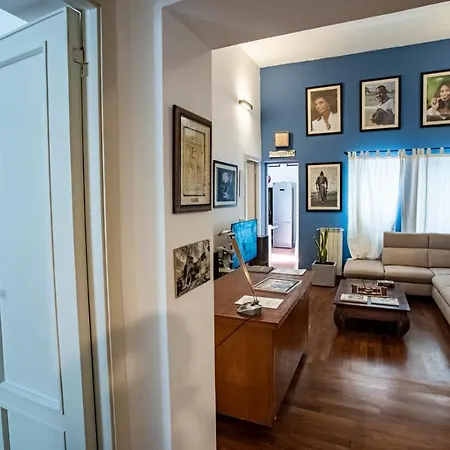 Apartment Travellers Photo