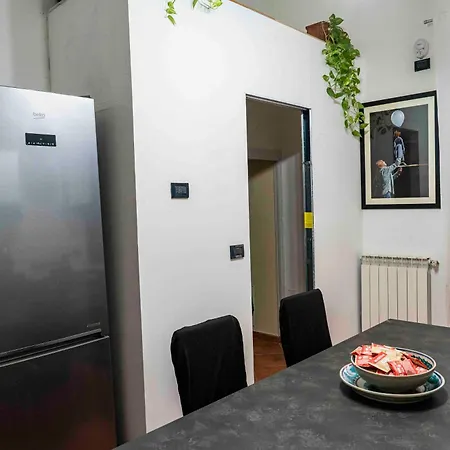 Travellers Photo Apartment *